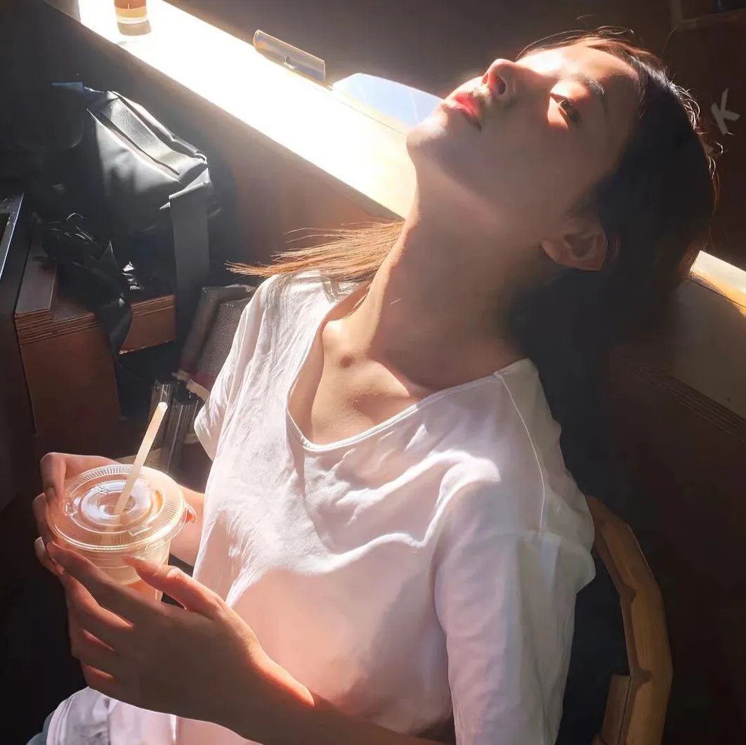 白头神探2恐怖的气味封面